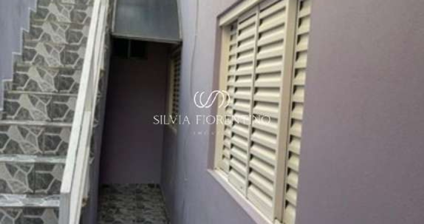 Casa para venda em Parque Residencial Flor Do Vale de 250.00m² com 3 Quartos, 1 Suite e 3 Garagens