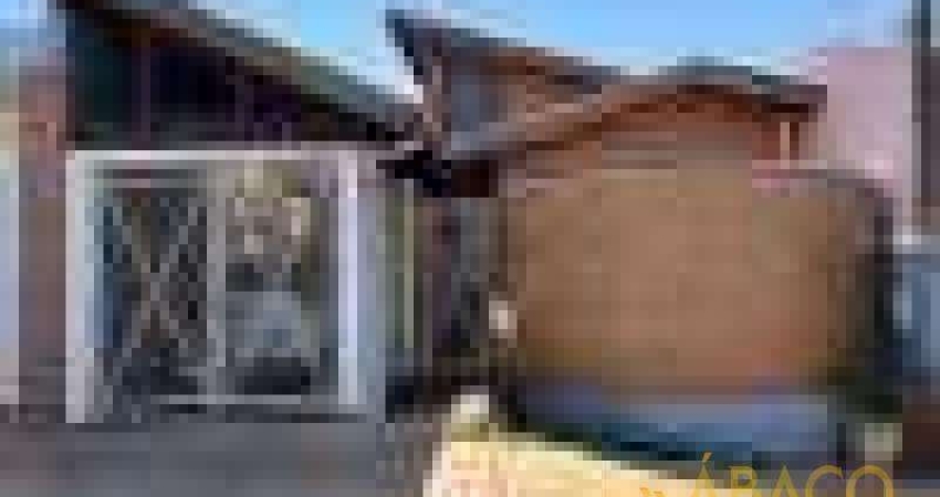 Casa para venda em Parque Fehr de 158.48m² com 3 Quartos, 1 Suite e 2 Garagens