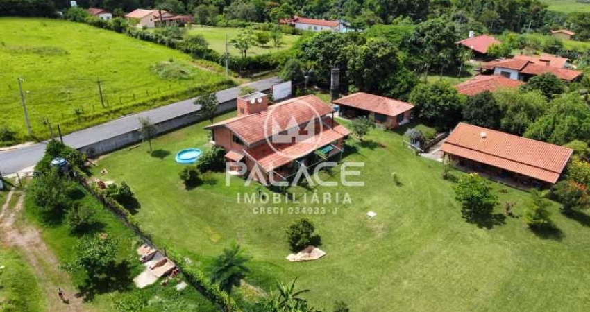 Chácara para venda em Floresta Escura de 487.00m² com 6 Quartos, 1 Suite e 10 Garagens