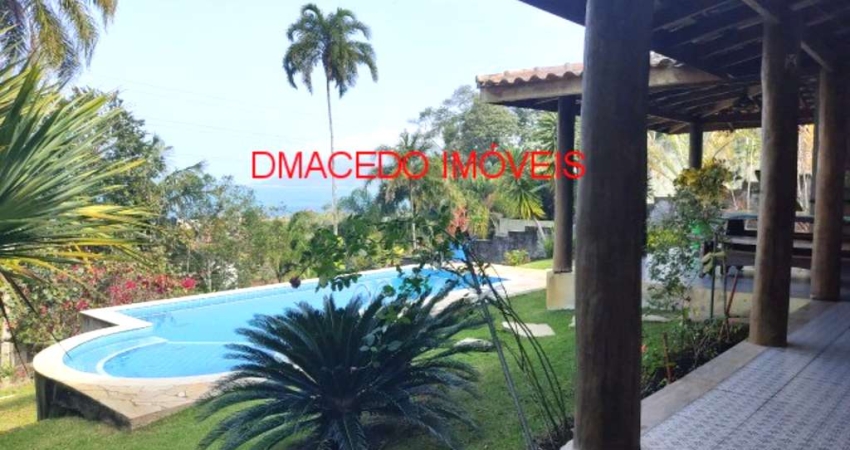 Casa para alugar em Praia Da Lagoinha de 800.00m² com 4 Quartos, 4 Suites e 2 Garagens