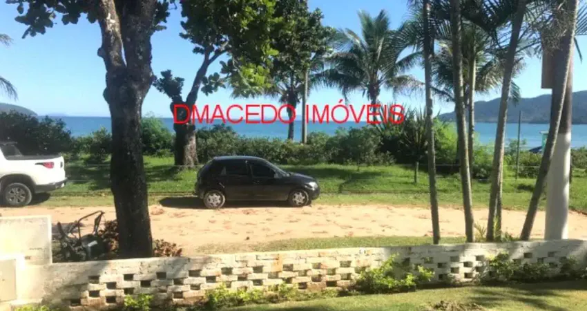 Casa para alugar em Condominio Lagoinha de 320.00m² com 5 Quartos e 3 Suites