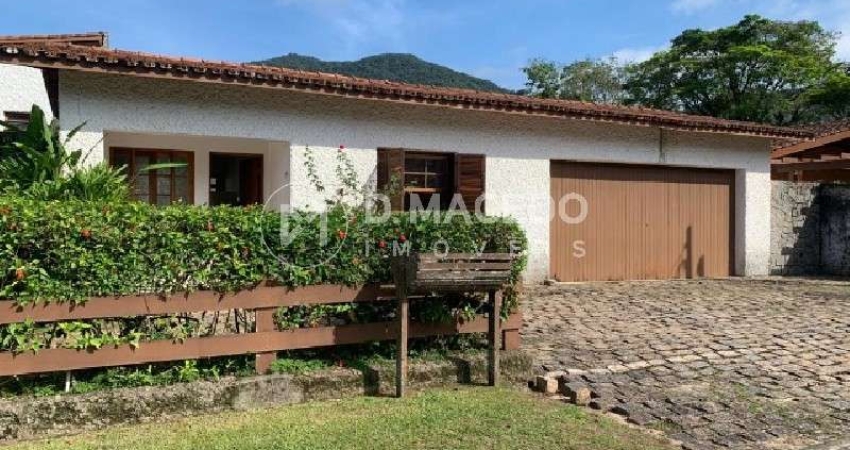 Casa para venda em Condominio Lagoinha de 100.00m² com 2 Quartos e 4 Garagens