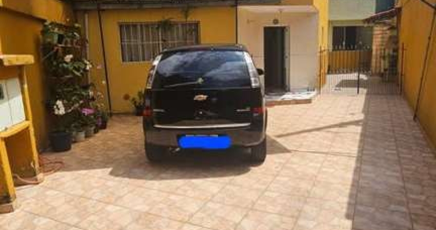 Sobrado para venda em Vila Nova Curuçá de 210.00m² com 4 Quartos e 2 Garagens
