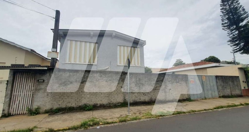 Casa para venda em São Pedro de 339.00m² com 4 Quartos, 1 Suite e 5 Garagens