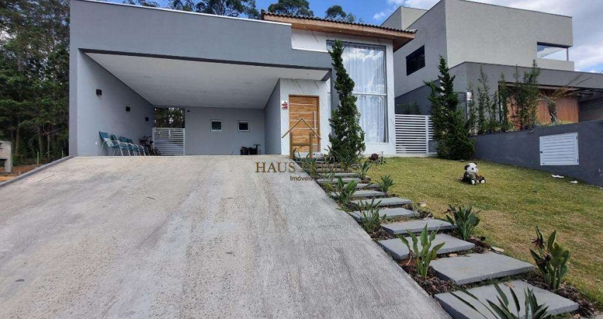 Casa de Condomínio para venda em San Diego de 240.00m² com 3 Quartos, 1 Suite e 8 Garagens