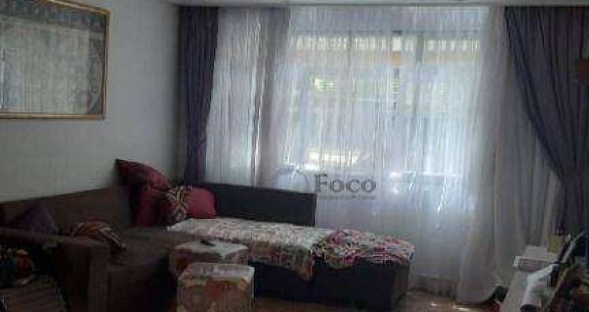 Sobrado para venda em Vila Augusta de 136.00m² com 3 Quartos, 1 Suite e 2 Garagens