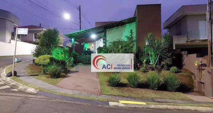 Casa de Condomínio para venda em Granja Viana de 89.00m² com 2 Quartos, 1 Suite e 3 Garagens