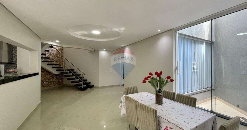 Casa para venda em Residencial Parque Rochele Ii de 238.00m² com 3 Quartos, 1 Suite e 2 Garagens