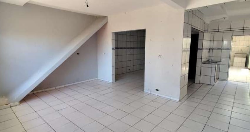 Casa para alugar em Jardim Maria Antônia Prado de 160.00m² com 2 Quartos e 2 Garagens
