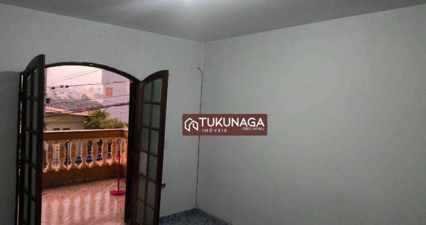 Casa para alugar em Vila Ayrosa de 60.00m² com 1 Quarto e 1 Garagem