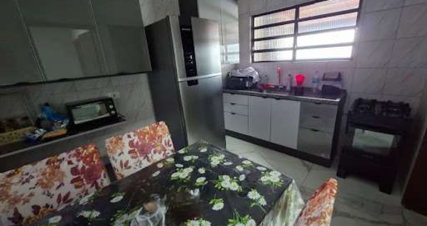 Sobrado para alugar em Picanco de 85.00m² com 3 Quartos, 1 Suite e 2 Garagens