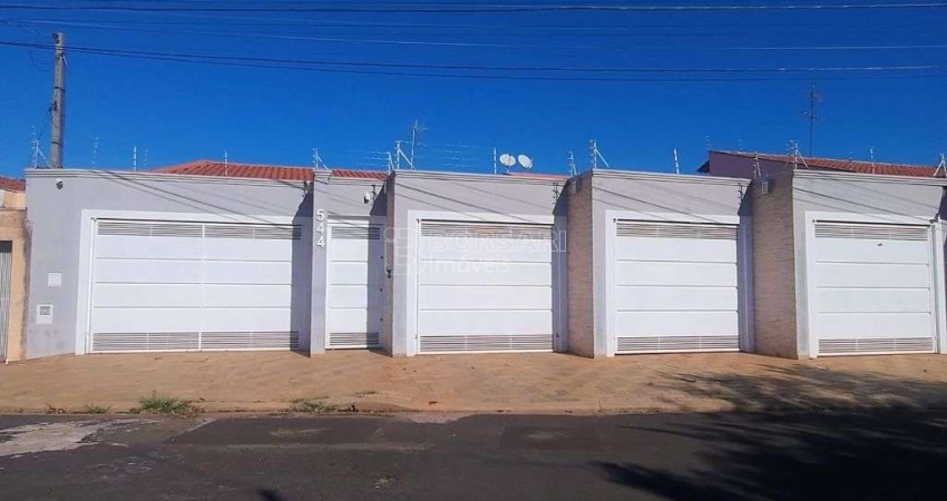 Casa para venda em Jardim Das Estações (vila Xavier) de 336.00m² com 3 Quartos, 1 Suite e 4 Garagens