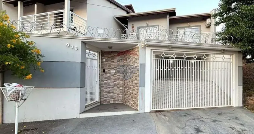 Casa para venda em Pires de 135.00m² com 3 Quartos e 1 Suite