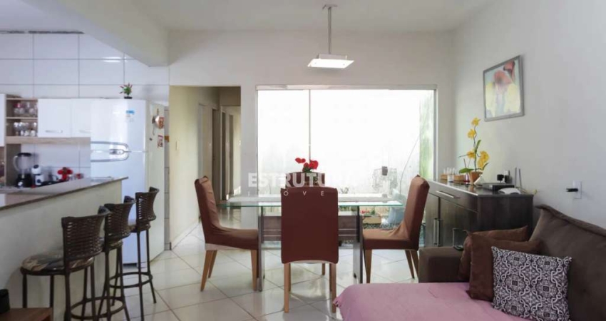 Casa para venda em Jardim Dona Regina Picelli de 150.00m² com 3 Quartos, 1 Suite e 1 Garagem