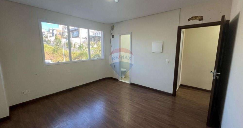 Sala Comercial para venda em Arujá Country Club de 52.80m² com 1 Garagem