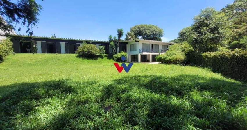 Casa para venda em Seminário de 765.00m² com 7 Quartos, 3 Suites e 6 Garagens