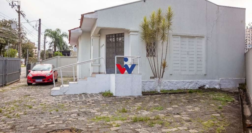 Casa para venda em São Francisco de 220.00m² com 1 Quarto e 8 Garagens