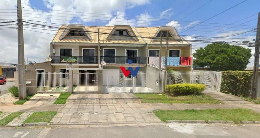 Sobrado para venda em Capão Raso de 123.00m² com 3 Quartos e 2 Garagens