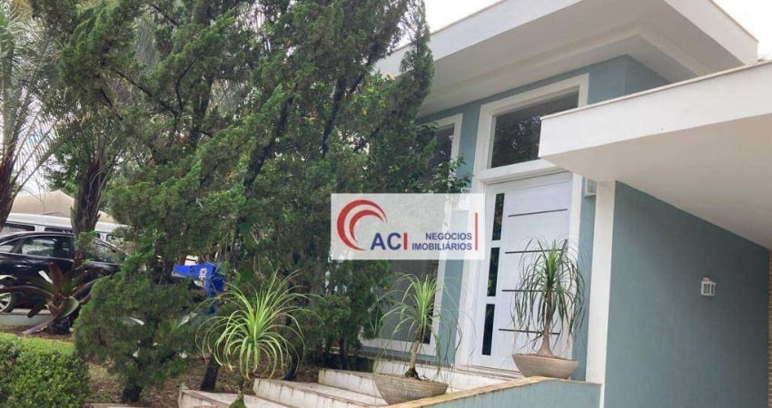 Casa de Condomínio para venda e aluguel em Vila Verde de 186.00m² com 3 Quartos, 1 Suite e 4 Garagens