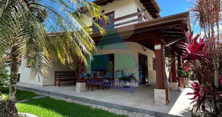 Casa para venda em Horto Florestal de 189.00m² com 3 Quartos, 1 Suite e 3 Garagens