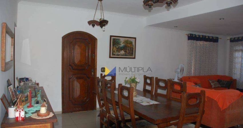 Sobrado para venda em Jardim Pinhal de 363.00m² com 5 Quartos, 1 Suite e 4 Garagens