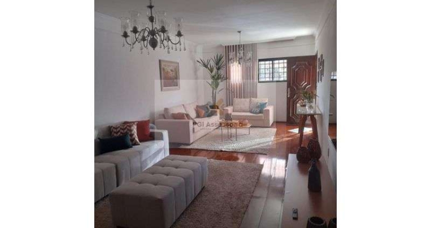 Casa para venda em Jardim Europa de 258.00m² com 2 Quartos, 1 Suite e 2 Garagens
