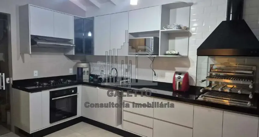 Sobrado para venda em PARQUE RURAL FAZENDA SANTA CÂNDIDA de 95.00m² com 3 Quartos, 1 Suite e 2 Garagens