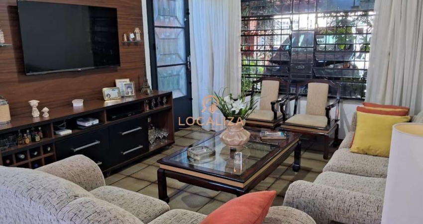 Casa para venda em Vila Industrial de 200.00m² com 3 Quartos, 1 Suite e 2 Garagens