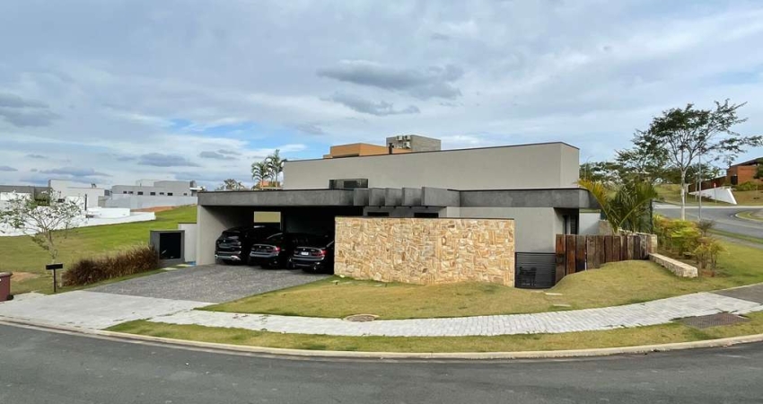 Casa de Condomínio para venda em Alphaville Nova Esplanada 3 de 260.00m² com 3 Quartos, 3 Suites e 6 Garagens