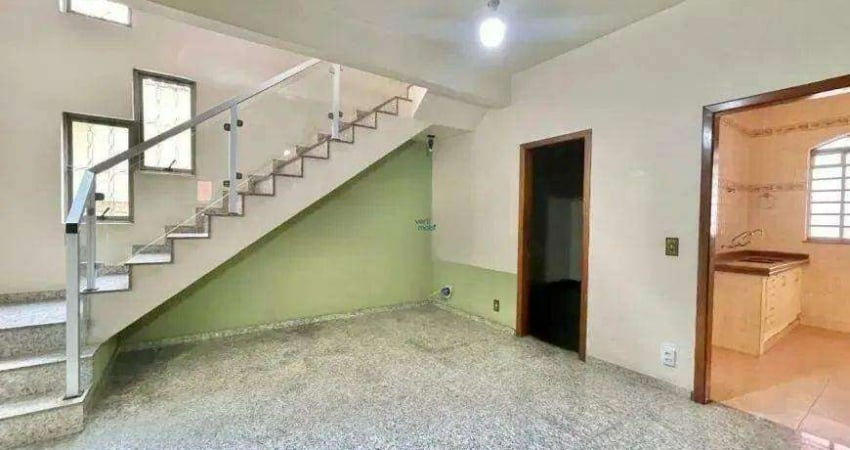 Casa para alugar em Serrano de 280.00m² com 4 Quartos, 2 Suites e 2 Garagens