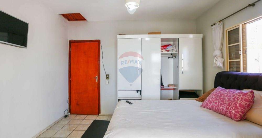 Casa para venda em Vila Colorau de 176.00m² com 4 Quartos e 3 Garagens