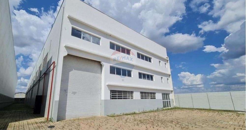 Galpão / Depósito / Armazém para alugar em Éden de 1600.00m² com 10 Garagens
