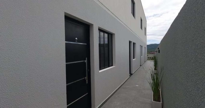 Sobrado para venda e aluguel em Vila São Paulo de 65.00m² com 2 Quartos e 1 Garagem