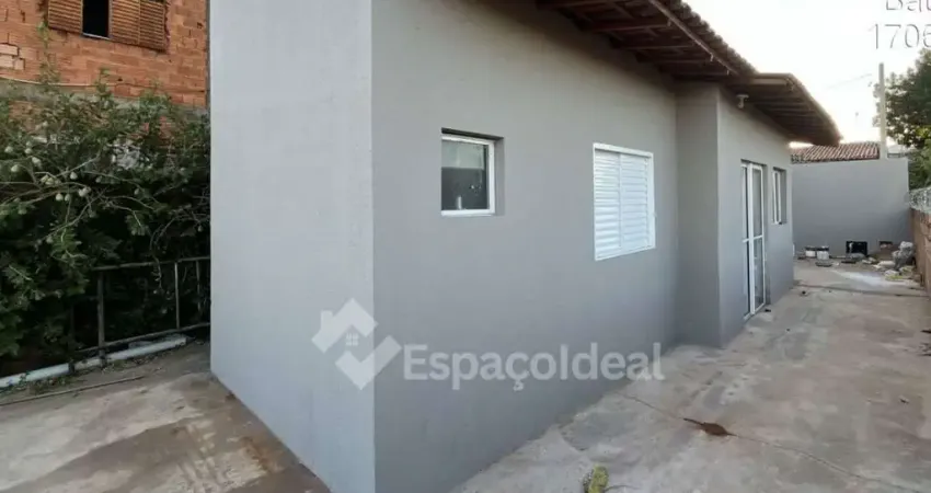 Casa para venda em Fundação Casas Populares Salvador Filardi de 32.00m² com 1 Quarto, 1 Suite e 2 Garagens