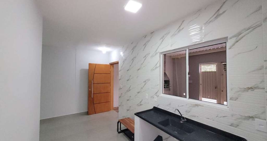 Casa para alugar em Tucanos de 80.00m² com 2 Quartos e 2 Garagens