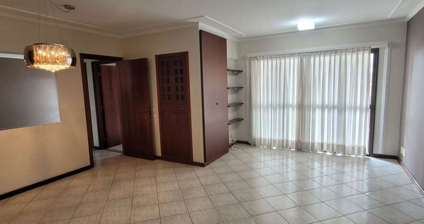 Apartamento para alugar em Vila Nossa Senhora De Fátima de 128.00m² com 3 Quartos, 1 Suite e 3 Garagens