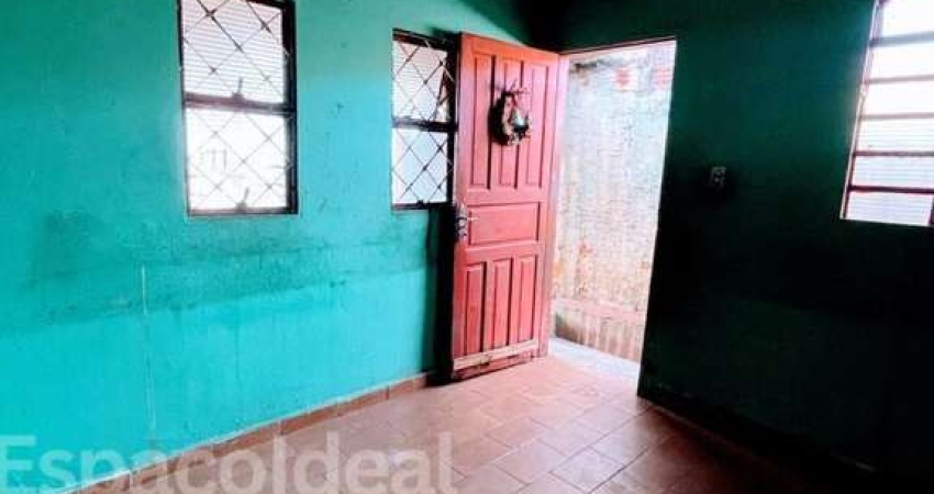 Casa para venda em Jardim Primavera de 112.00m² com 2 Quartos e 1 Garagem