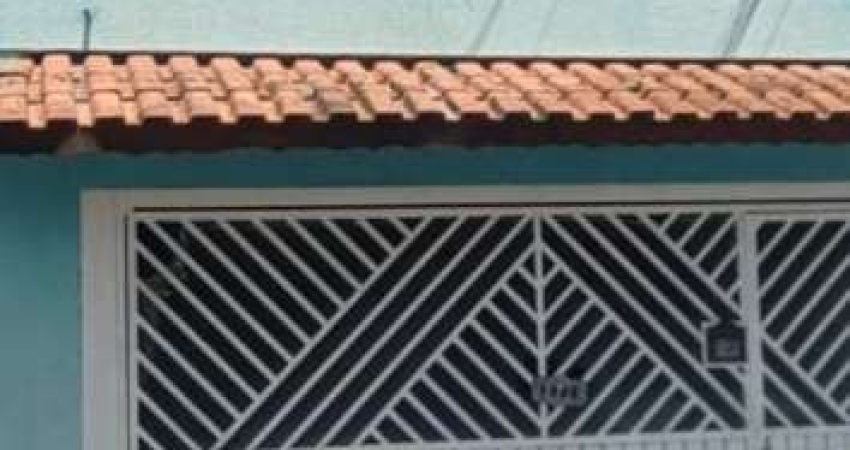 Sobrado para venda em Jardim Irene de 250.00m² com 4 Quartos e 2 Garagens