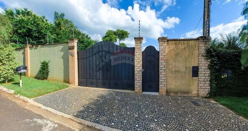 Chácara para venda em Jardim Maria Rosa de 321.00m² com 2 Quartos, 1 Suite e 10 Garagens