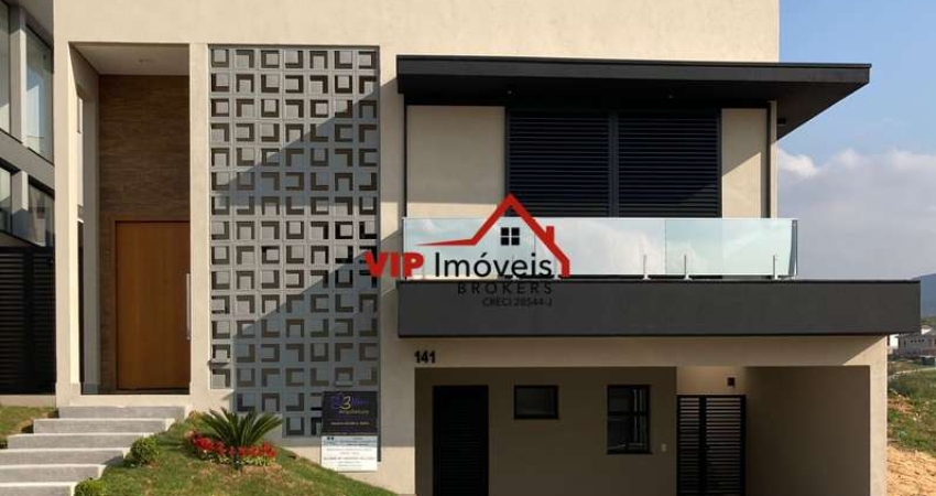Casa de Condomínio para venda em Jardim Novo Mundo de 246.00m² com 3 Quartos, 2 Suites e 2 Garagens