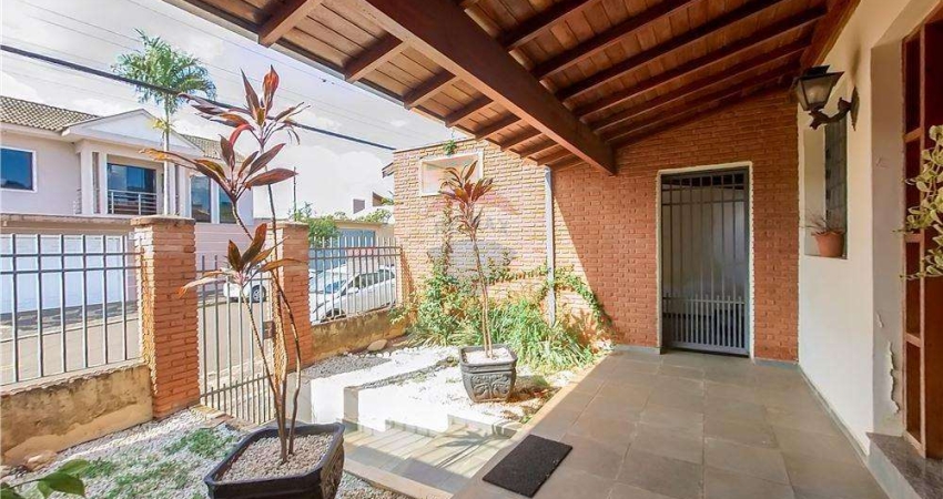 Casa para venda em Jardim Universitário de 182.90m² com 4 Quartos, 1 Suite e 2 Garagens