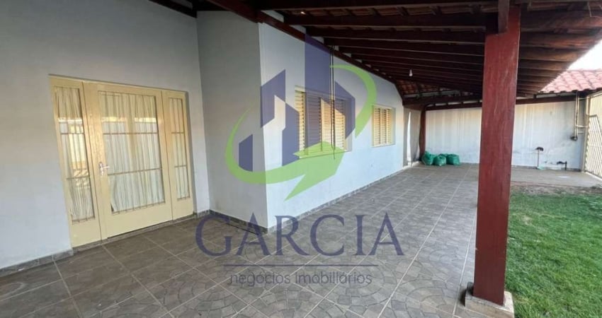 Casa para alugar em Parque Residencial Cambuí de 300.00m² com 4 Quartos, 1 Suite e 3 Garagens