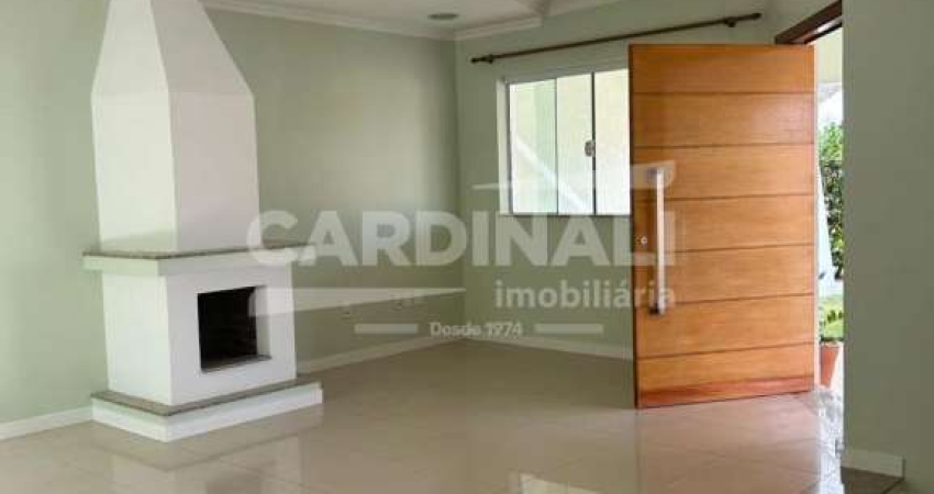 Casa de Condomínio para venda em Jardim Jockey Clube de 243.00m² com 3 Quartos, 2 Suites e 4 Garagens