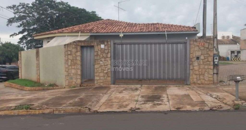 Casa para alugar em Vila Harmonia de 272.00m² com 4 Quartos