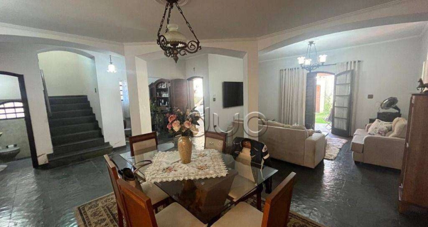 Casa para venda em São Judas de 336.00m² com 3 Quartos, 1 Suite e 4 Garagens