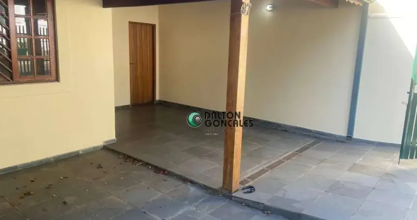 Casa para venda em Vila Todos Os Santos de 116.00m² com 2 Quartos, 1 Suite e 2 Garagens