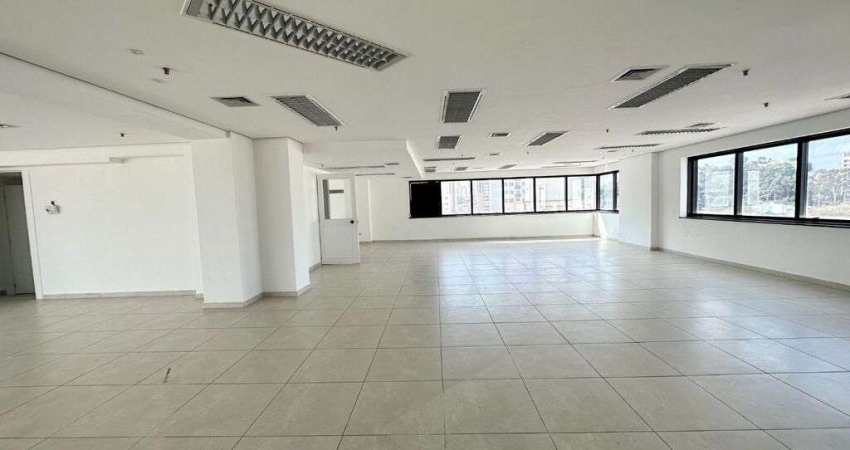 Sala Comercial para venda em Santana de 232.00m² com 6 Garagens