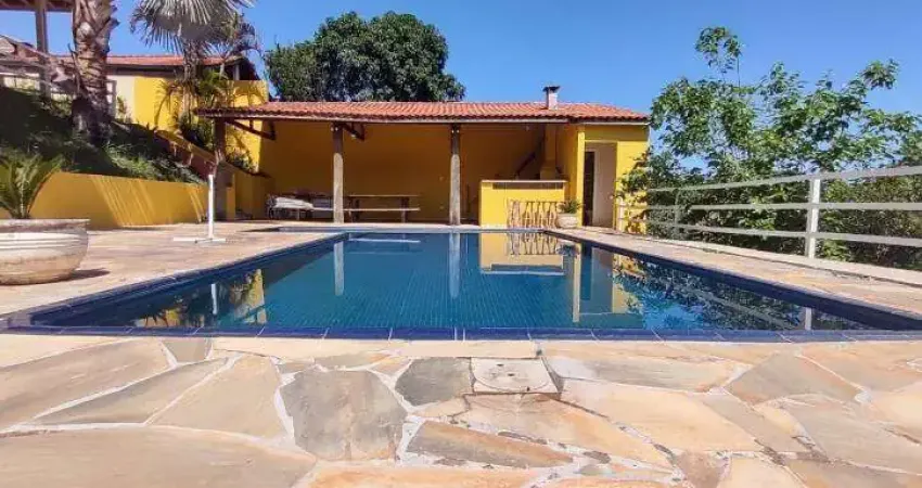 Chácara para venda em Chácara San Martin I de 1000.00m² com 3 Quartos, 1 Suite e 6 Garagens