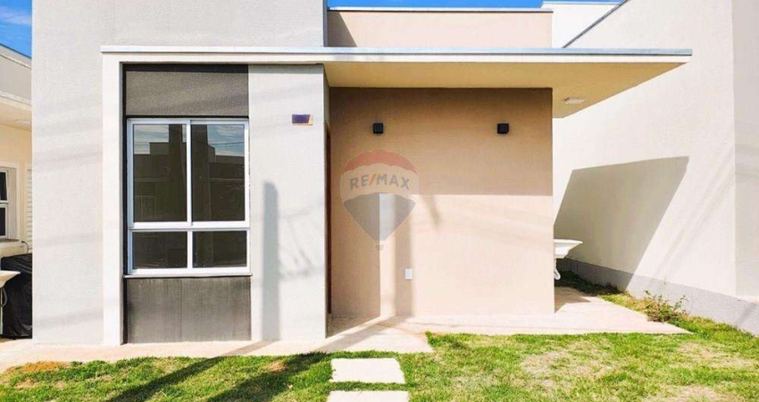 Casa para alugar em Aparecidinha de 55.00m² com 2 Quartos e 2 Garagens
