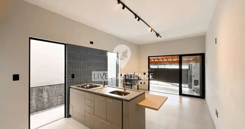 Casa para venda em Jardim Galetto de 93.00m² com 3 Quartos, 1 Suite e 2 Garagens
